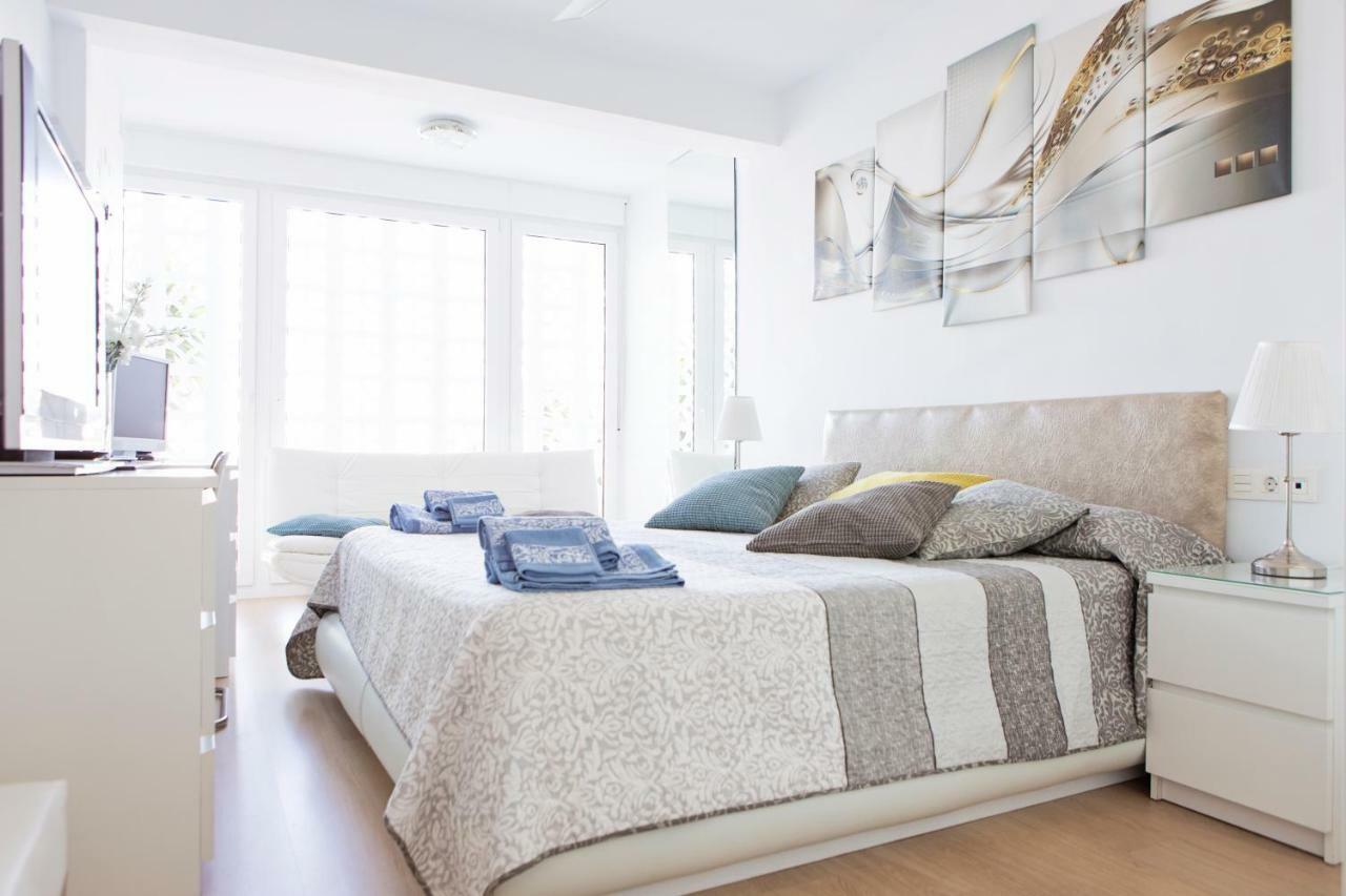 Apartamento Lujo frente al Mar Centro de Málaga Exterior foto
